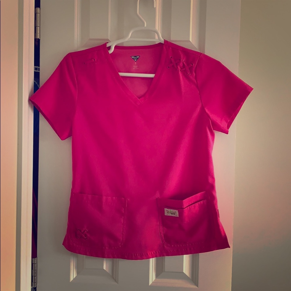 Koi Tech Scrub Top